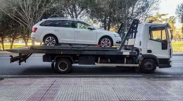 What Is The Meaning Of Tow Tow Truck?