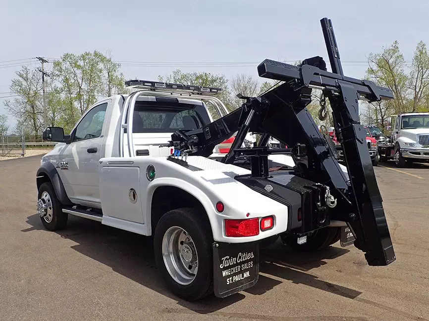 Read more about the article How Much Can A Light Truck Tow?