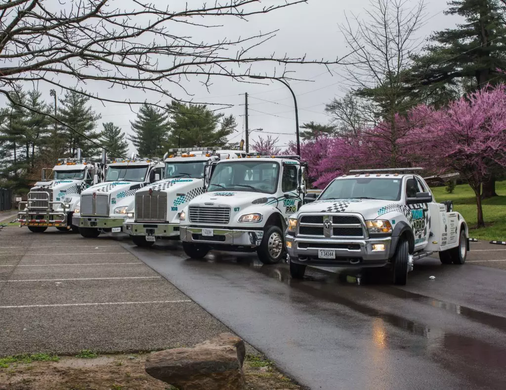 What Is A Light Tow Truck?