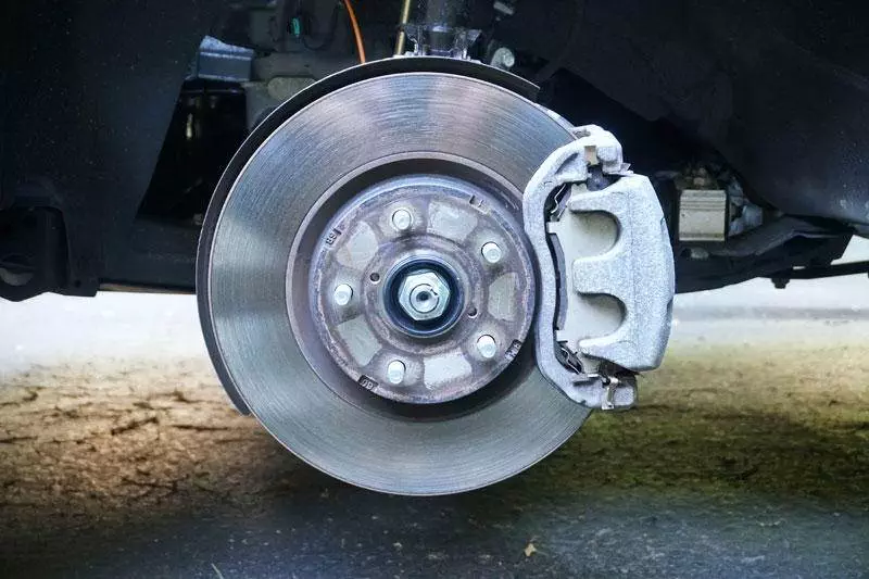 Read more about the article Does Towing Wear Brakes Faster?