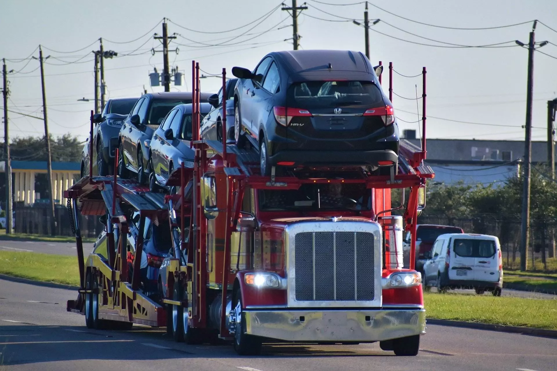 You are currently viewing How Do You Tow A Car With Another Car Long Distance?