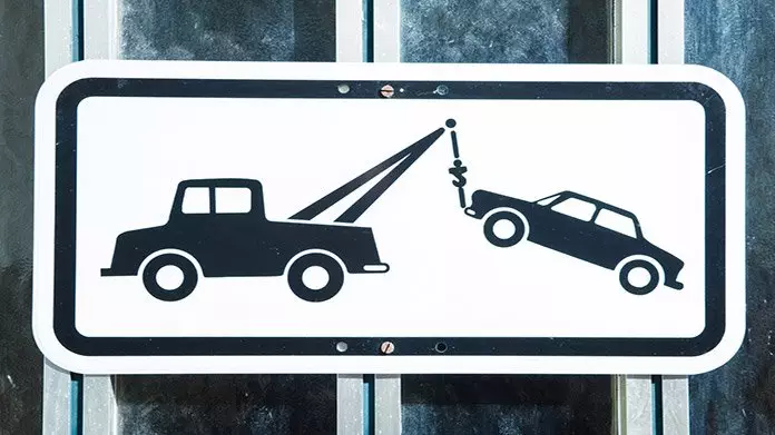 How Can I Make Money With My Own Tow Truck?