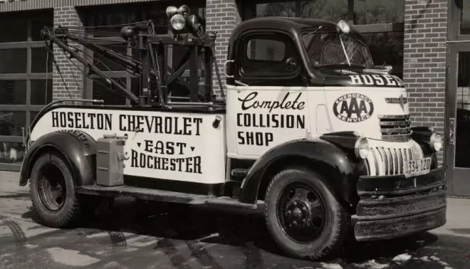 What Is The Oldest Tow Truck?