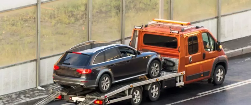 Why Is Towing A Car So Expensive?